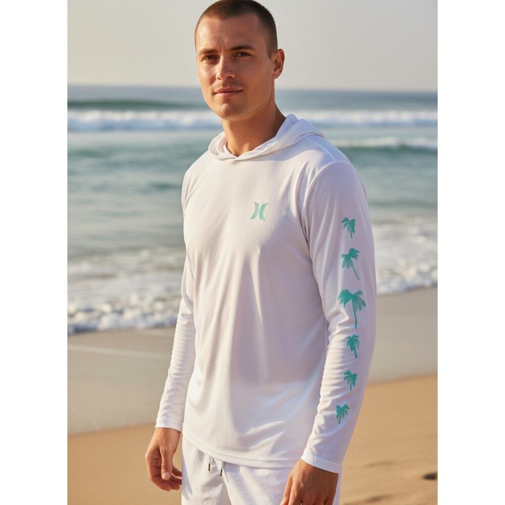 Hurley brand pullover lightweight  LS hoodie with graphics   Medium size